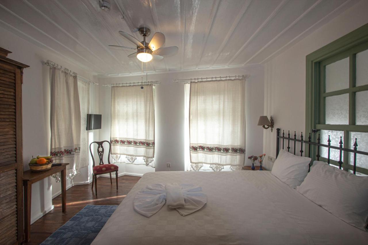 Hotel Opus 1910 Ayvalı Esterno foto